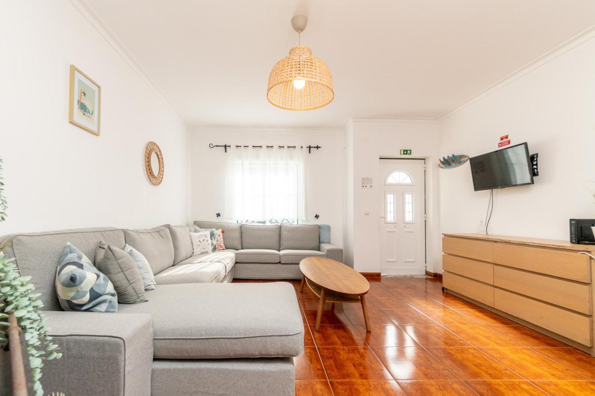 Villa Baleal Happiness Surf House Ferrel  Exterior foto