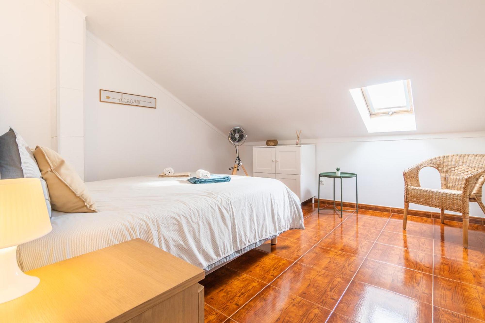 Villa Baleal Happiness Surf House Ferrel  Exterior foto